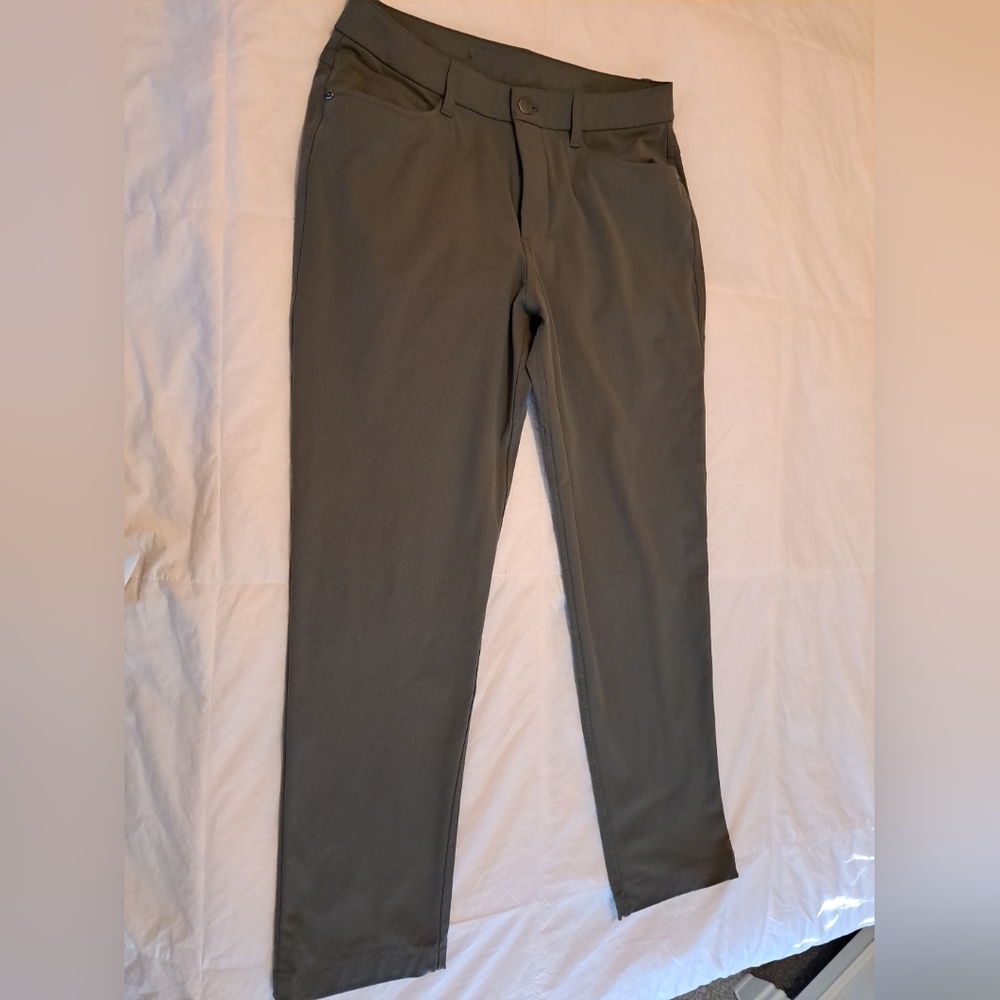 Lululemon Pants Men's Green ABC Classic Warpstreme M5AQHS EUC Sz 30